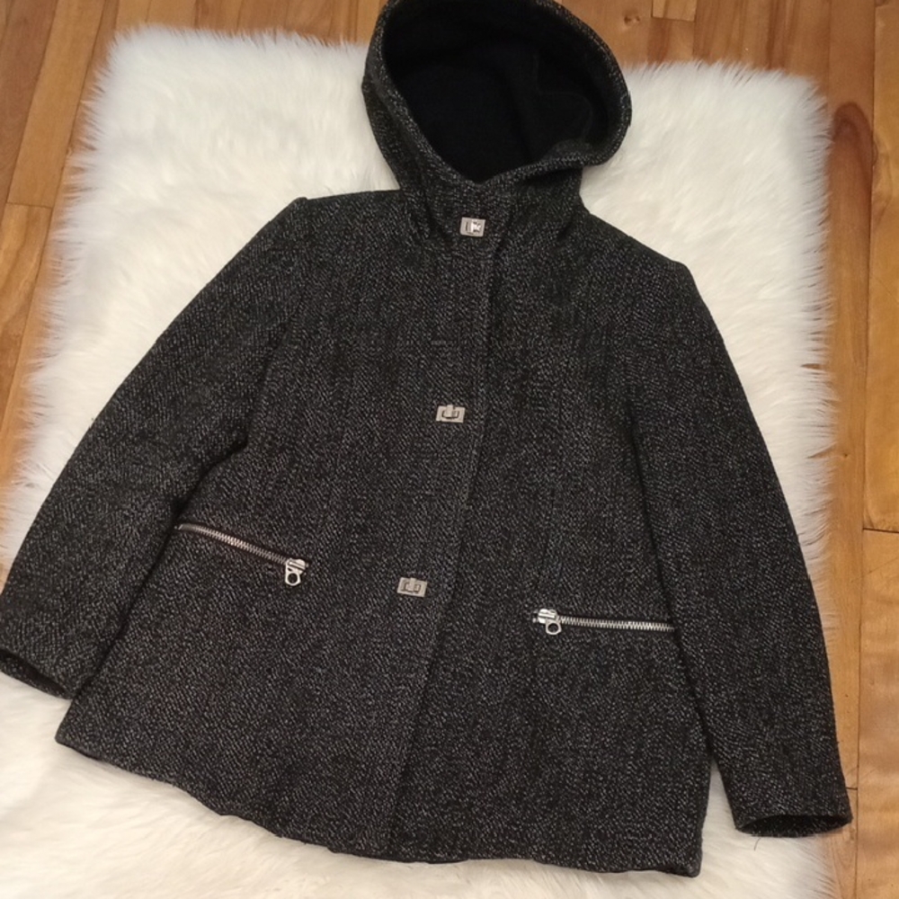 Sandro Coat